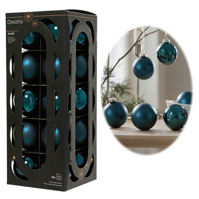 KI-generiertes Bild 18-20 Design Glas Weihnachtskugeln 6cm Smaragd / Petrol Christbaum Deko
