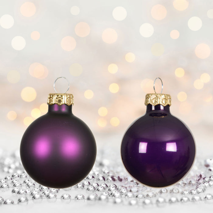 KI-generiertes Bild,18-20 Design Glas Weihnachtskugeln 6cm Lila Feige Christbaum Dekokugel