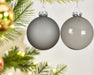 KI-generiertes Bild,4 XL Glas Weihnachtskugeln 8cm Grau - Warm Grey - Christbaum Dekokugel