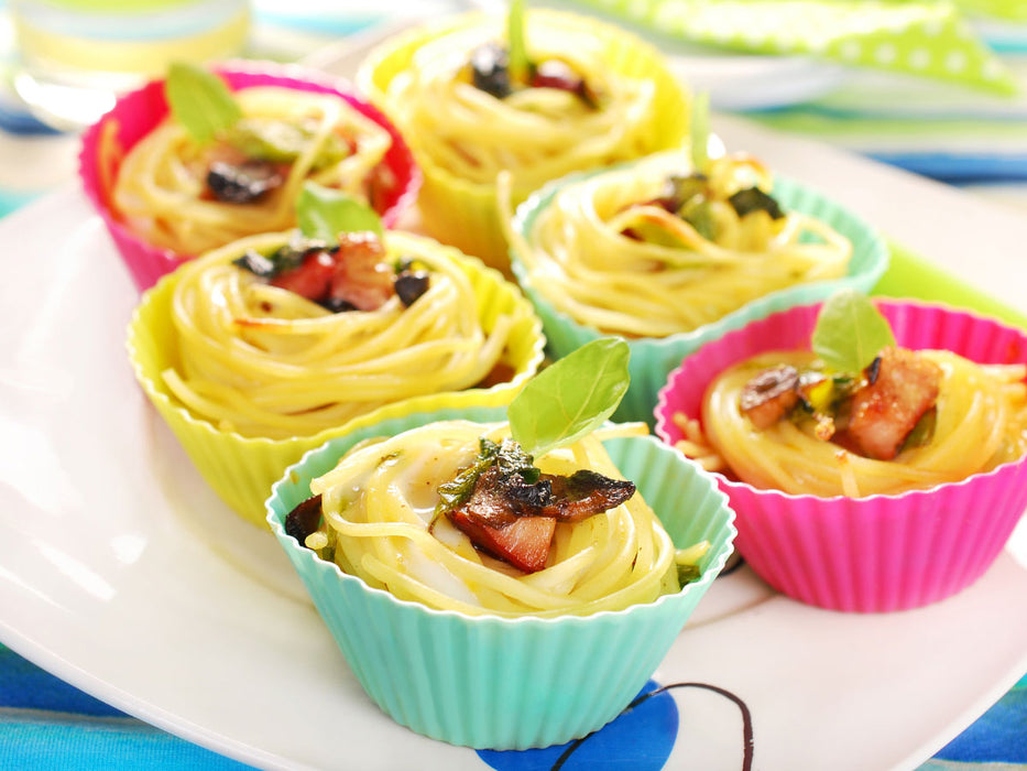 KI-generiertes Bild,Silikon Muffinförmchen 8 Stück BPA Frei Muffins Cupcake Brownie Backform
