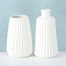KI-generiertes Bild,Nordic Blumen-Vase Oslo 2´er Set Creme Weiß Keramik Tisch-Vase Pampasgras