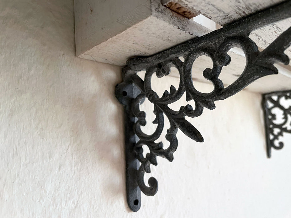 KI-generiertes Bild,Vintage Regalwinkel Grau 18cm Gusseisen Regalträger Winkel Konsole Halterung