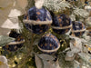 KI-generiertes Bild,2 Design XL Weihnachtskugeln 8cm Blau Weiß Stoff Kunststoff Baumkugel Deko