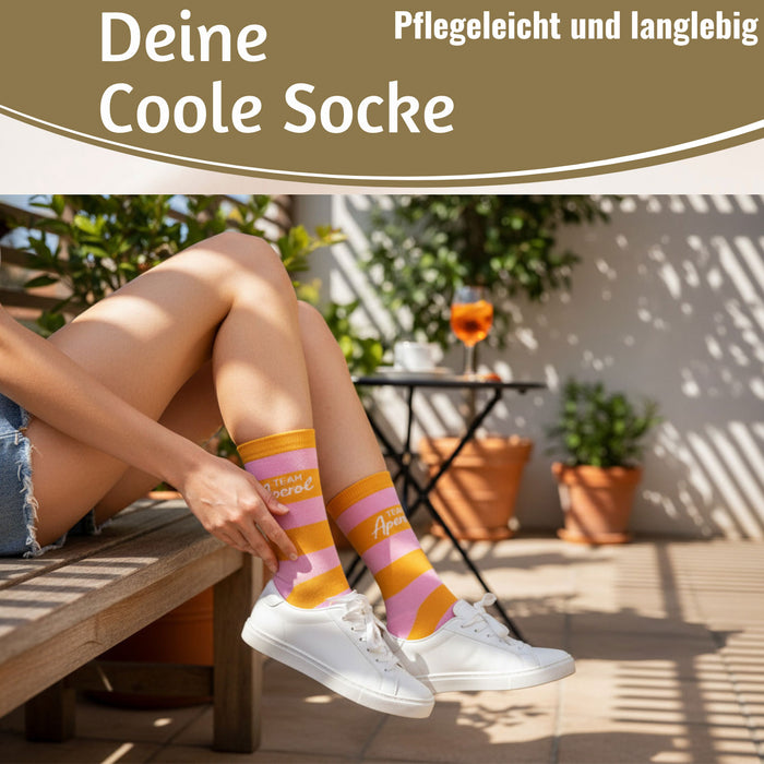 KI-generiertes Bild,Coole lustige Socke Gr. 36-40 Spruch "Team Aperol" Rosa Damen Witzig Geschenk