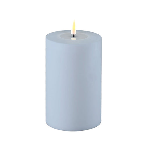 KI-generiertes Bild,Outdoor Real Flame 3D LED Stumpenkerze 15x10cm Blau Echtwachs flackernde Kerze