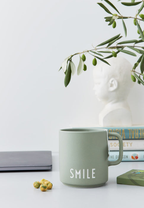 KI-generiertes Bild,AJ Porzellan Kaffeebecher Smile Grün Design Letters Henkel Kaffeetasse Deko Becher