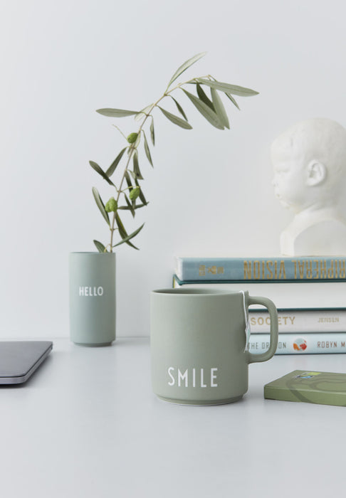 KI-generiertes Bild,AJ Porzellan Kaffeebecher Smile Grün Design Letters Henkel Kaffeetasse Deko Becher