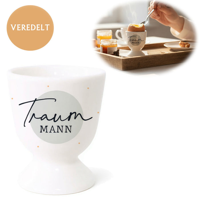 KI-generiertes Bild Eierbecher Echt-Gold Spruch "Traummann" Gute Laune Eierhalter