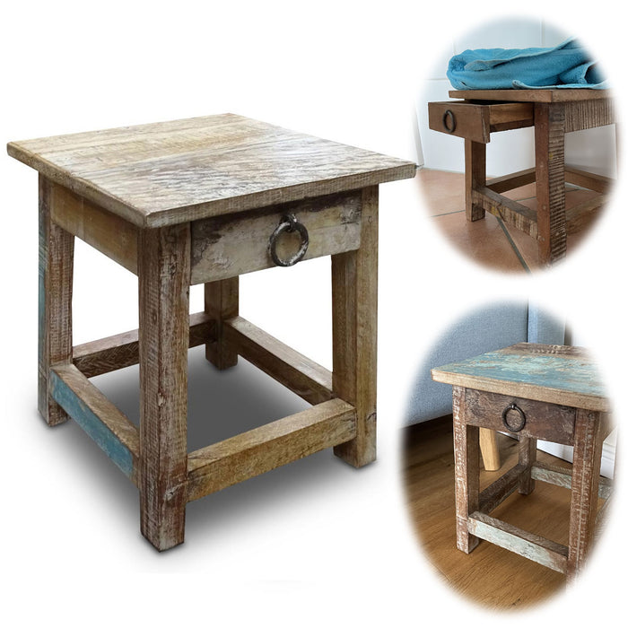 KI-generiertes Bild Vintage Holz Nachttisch Schublade 30cm Recycelt Nachtschrank Fußhocker