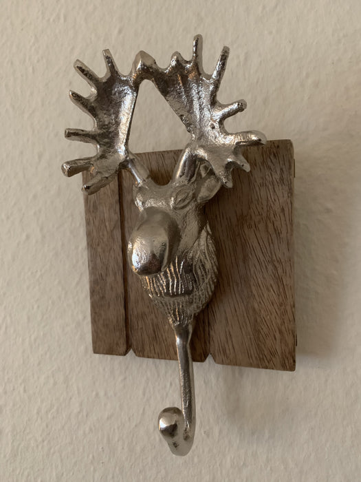KI-generiertes Bild,2 Garderobenhaken Holz Alu Hirsch-Kopf Braun Set Wandhaken Wand-Garderobe