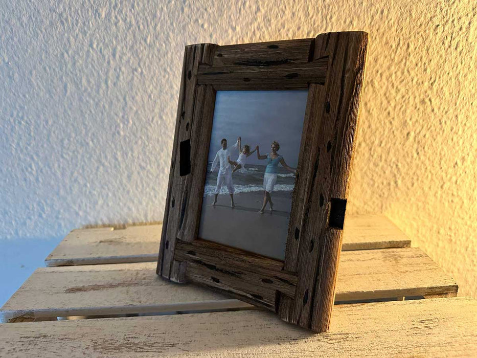KI-generiertes Bild,Vintage Holz Bilderrahmen 10x15cm Dehli Aufsteller Fotorahmen