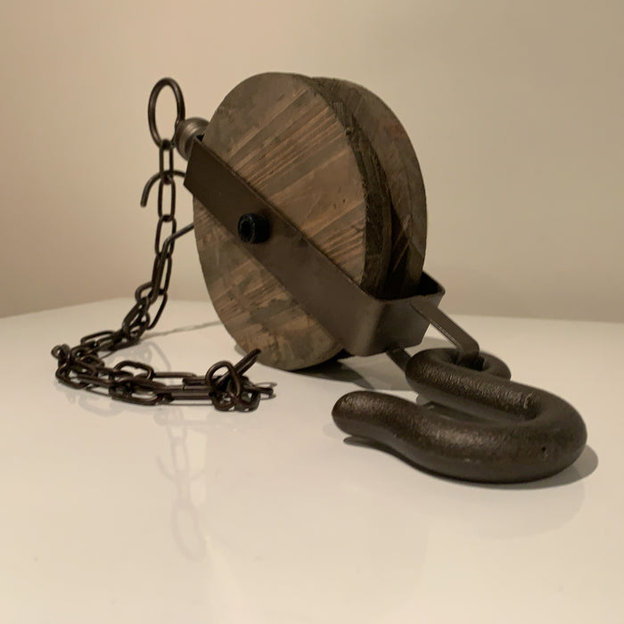KI-generiertes Bild,Loft Flaschenzug 32cm Kette Deckenhaken Wandhaken Schiffsblock Umlenkrolle Antik