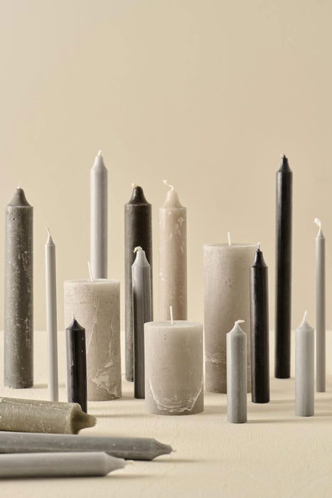 KI-generiertes Bild,Exklusive Stumpenkerze 14x6,8cm Ribe Rustik Grau Frensh Grey - Made in EU - Wachskerze