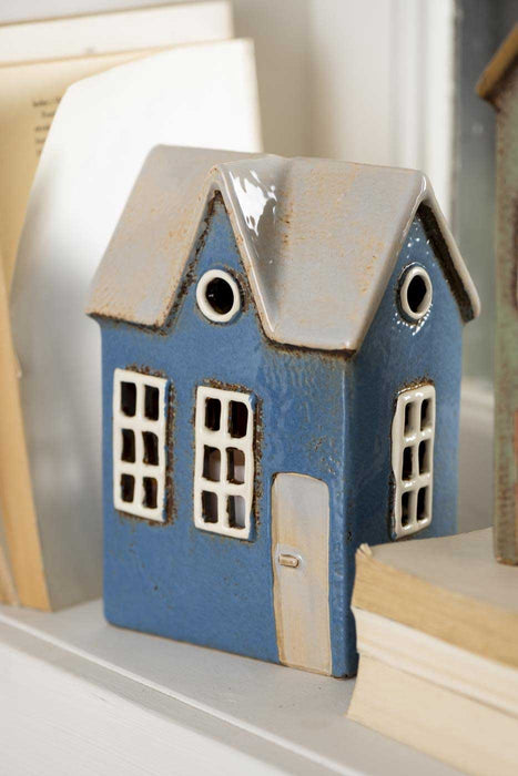 KI-generiertes Bild,Teelichthaus Lichterhaus Nyhavn 17cm Blau Keramik Fachwerkhaus Teelichthalter