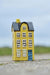 KI-generiertes Bild,Teelichthaus Lichterhaus Nyhavn 20cm Gelb Blau Keramik Fachwerkhaus Teelichthalter