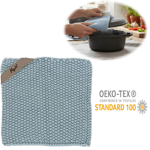 KI-generiertes Bild Vintage Topflappen 22cm Mynte Blau Blue Gestrickt 100% Baumwolle OEKO-TEX 100