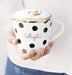 KI-generiertes Bild,Kaffeebecher 420ml Echt-Gold Spruch "Lieblingstasse" Schwarz Weiß Kaffeetasse