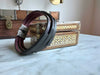 KI-generiertes Bild,Elegantes Unisex Lederarmband 21cm Palma Dreifach Braun Gravurplatten Echtleder
