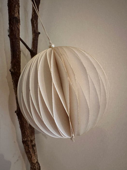 KI-generiertes Bild,3x XL Papier Wabenball Grün Blau Weiß 15cm Deko-Anhänger Weihnachten Baumschmuck