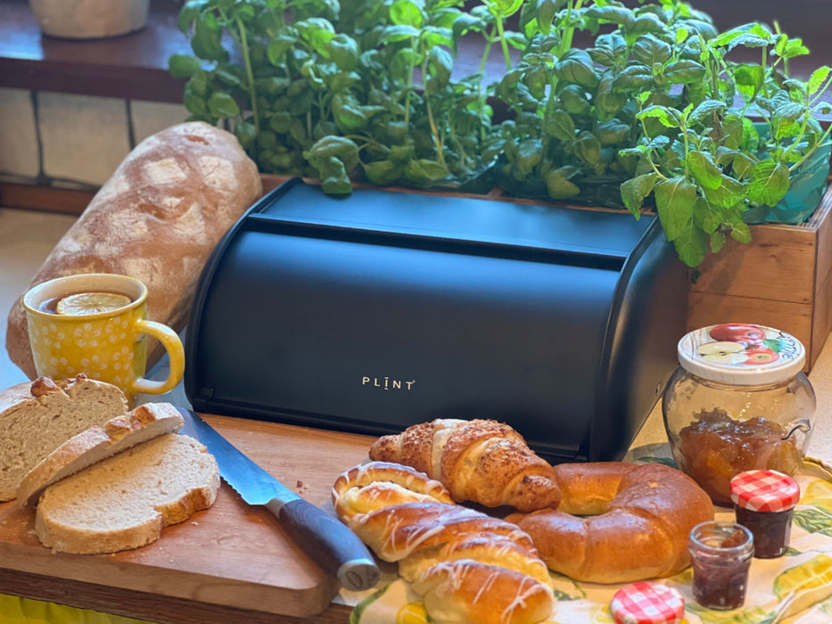 KI-generiertes Bild,Vintage Brotkasten Schwarz Black 34cm Metall Retro Brotbox Aufbewahrungskorb
