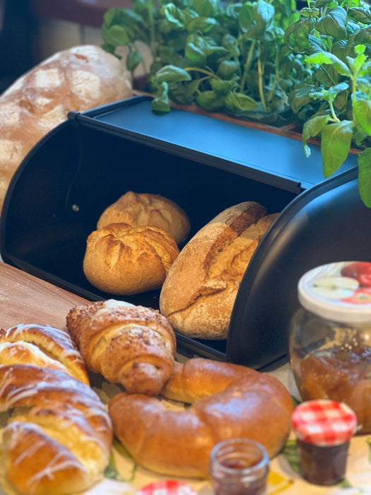 KI-generiertes Bild,Vintage Brotkasten Schwarz Black 34cm Metall Retro Brotbox Aufbewahrungskorb