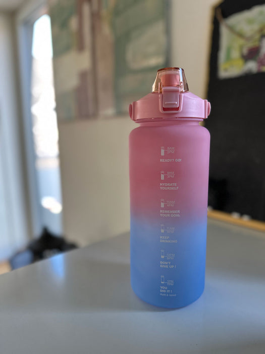 KI-generiertes Bild,XXL Wasserflasche 2000ml Blau Sportflasche Trinkflasche Klappdeckel auslaufsicher