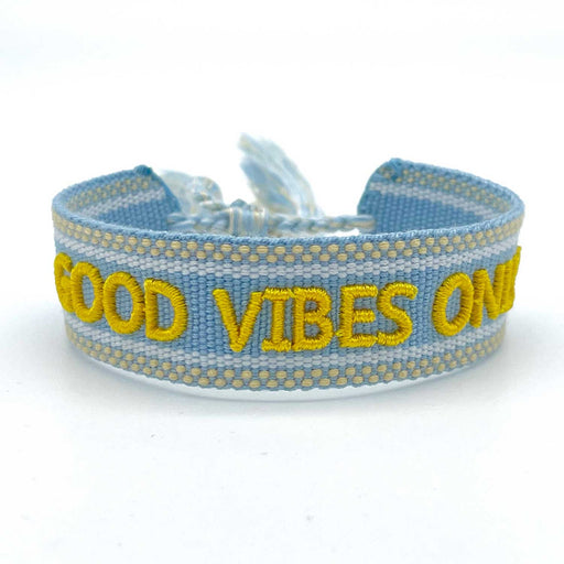KI-generiertes Bild,Canvas Statement Armband Good Vibes Blau Quasten besticktes Webarmband