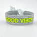 KI-generiertes Bild,Canvas Statement Armband Good Vibes Grau Neon Grün Quasten besticktes Webarmband