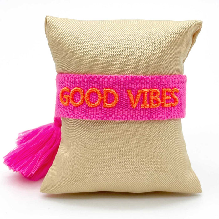 KI-generiertes Bild,Canvas Statement Armband Good Vibes Neon Pink Orange Quasten besticktes Webarmband