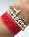 KI-generiertes Bild,Canvas Statement Armband Good Vibes Rot Quasten besticktes Webarmband