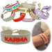 KI-generiertes Bild Canvas Statement Armband Karma Beige Neon Quasten besticktes Webarmband