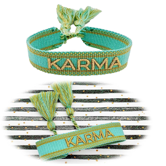 KI-generiertes Bild Canvas Statement Armband Karma Türkis Gold Quasten besticktes Webarmband
