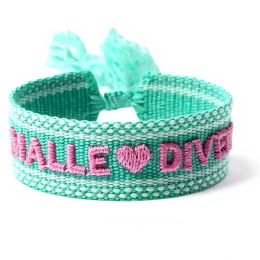 KI-generiertes Bild Canvas Statement Armband Malle 💗 Diven Quasten besticktes Webarmband