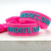 KI-generiertes Bild,Canvas Statement Armband Mindset Baby Pink Türkis Quasten besticktes Webarmband