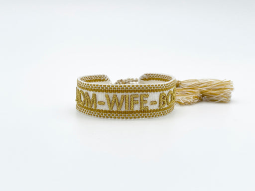 KI-generiertes Bild,Canvas Statement Armband Mom Wife Boss Creme Gold Quasten besticktes Webarmband