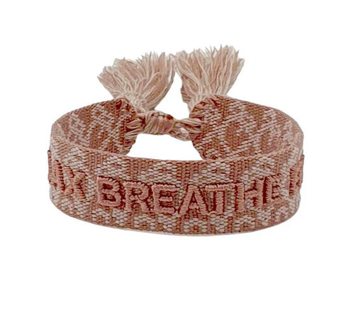 KI-generiertes Bild,Canvas Statement Armband Relax Breathe Enjoy Rose Quasten besticktes Webarmband