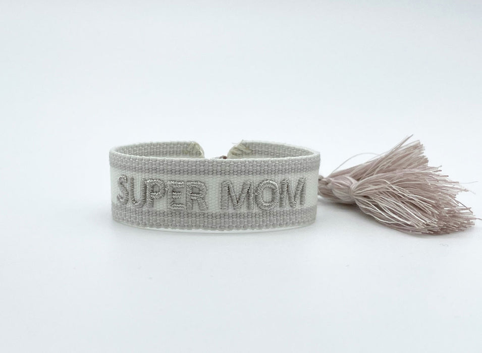 KI-generiertes Bild,Canvas Statement Armband Super Mom Silber Grau Quasten besticktes Webarmband