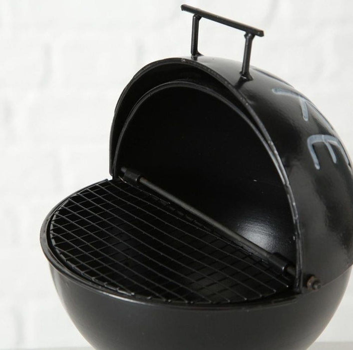KI-generiertes Bild,XL Sturmaschenbecher Metall Smoke Schwarz 15cm BBQ-Grill Windaschenbecher Ascher