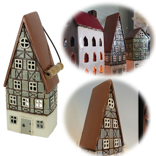 KI-generiertes Bild Teelichthaus Lichterhaus Aarhus 31cm Keramik Fachwerkhaus Laterne Teelichthalter