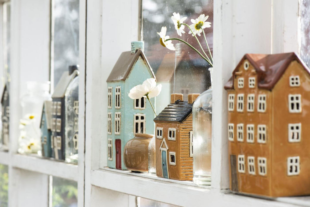 KI-generiertes Bild,Teelichthaus Lichterhaus Aarhus 17cm Keramik Fachwerkhaus Teelichthalter