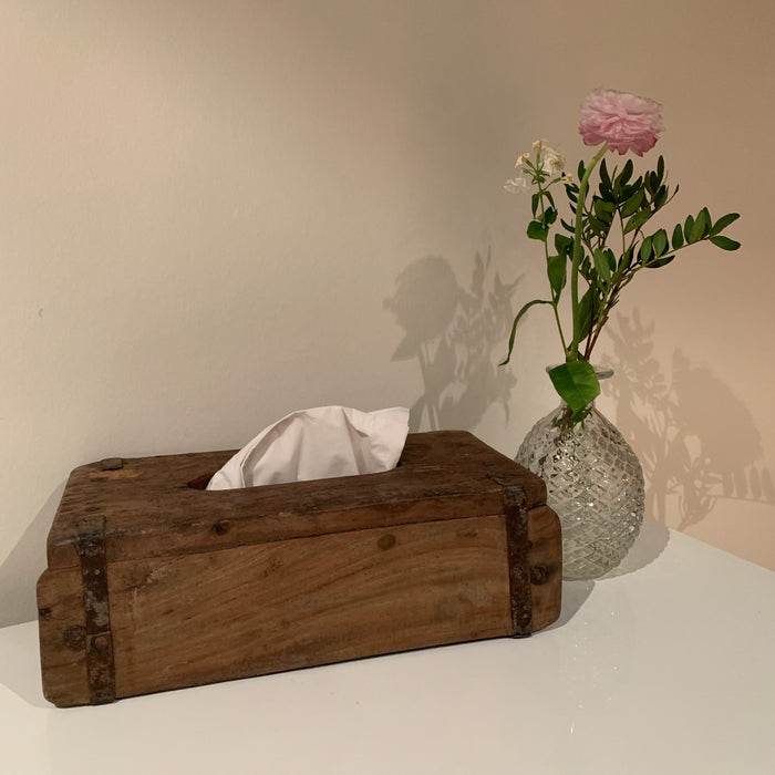 KI-generiertes Bild,B-Ware Tissue-Box Holz 31cm Braun Ziegelform Kosmetiktuch-Spender Taschentuch