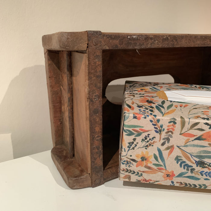 KI-generiertes Bild,B-Ware Tissue-Box Holz 31cm Braun Ziegelform Kosmetiktuch-Spender Taschentuch