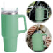KI-generiertes Bild XL Edelstahl Trinkbecher Grün 1200ml mit Griff Vakuum Kaffeebecher Coffee to Go