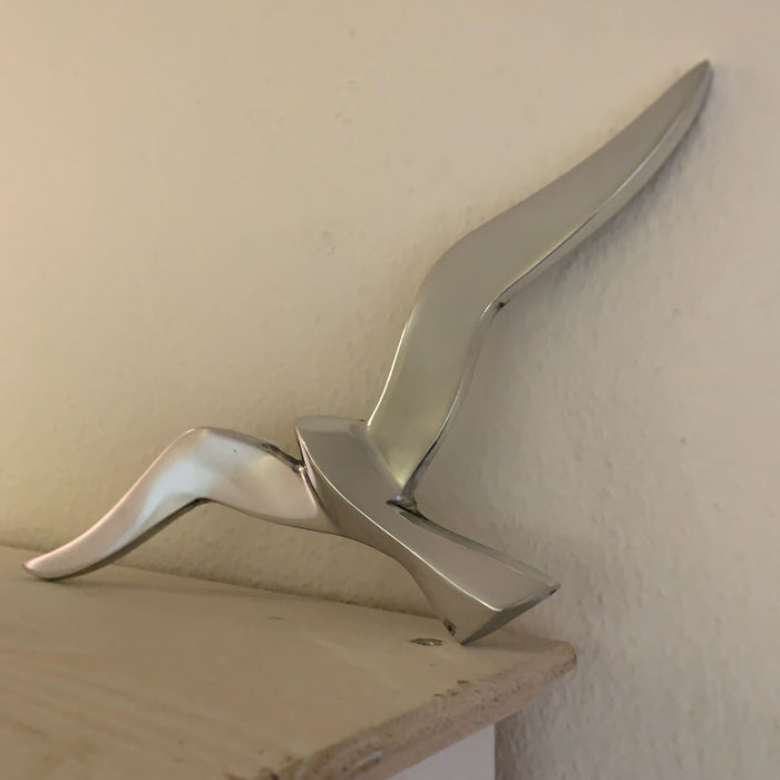 KI-generiertes Bild,Wand Deko-Objekt Möwe 34cm Aluminium Silber Deko-Figur