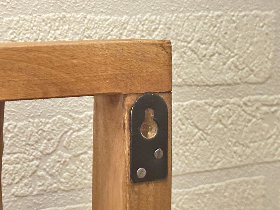 KI-generiertes Bild,Vintage Wandgarderobe 4 Ast-Haken ?? Fundholz ?? 45cm Baumstamm Garderobenleiste