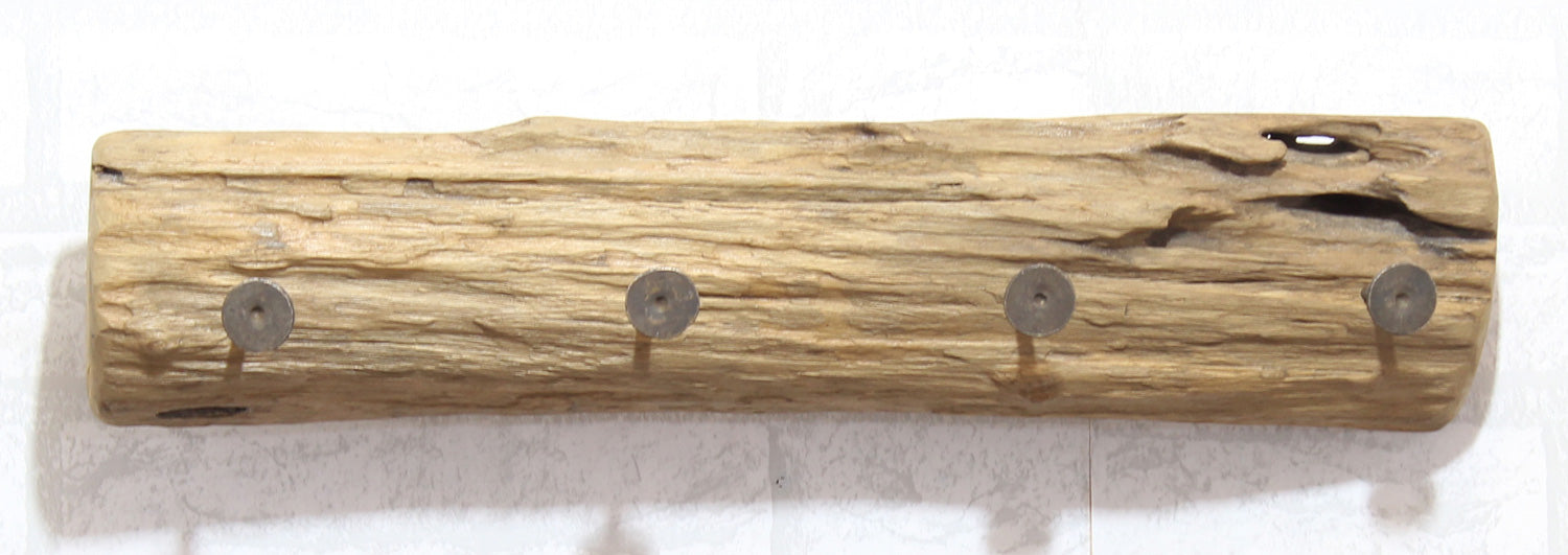 KI-generiertes Bild,Vintage Echt Holz Wandgarderobe 4 Haken Braun Baumstamm Garderobenleiste