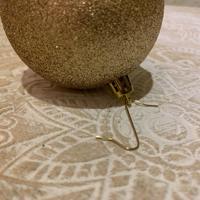 KI-generiertes Bild,50 Schnell-Aufhänger Anhänger Gold Weihnachtskugeln Baum-Kugel Haken