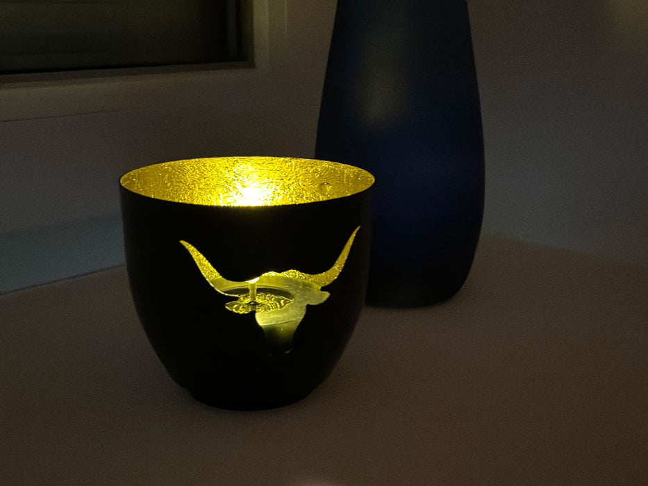 KI-generiertes Bild,XL Metall Teelichthalter Büffel 9cm Schwarz Gold Votiv Kerzenhalter Windlicht
