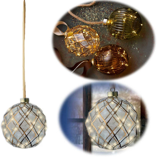 KI-generiertes Bild XL Deko Glas Lichtkugel 30LED 14cm Gold Klar Glaskugel Timer Batterie Anhängen