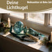 KI-generiertes Bild,XL Deko Glas Lichtkugel 10 LED 27cm Zapfen Silber Glaskugel Timer Batterie Anhängen